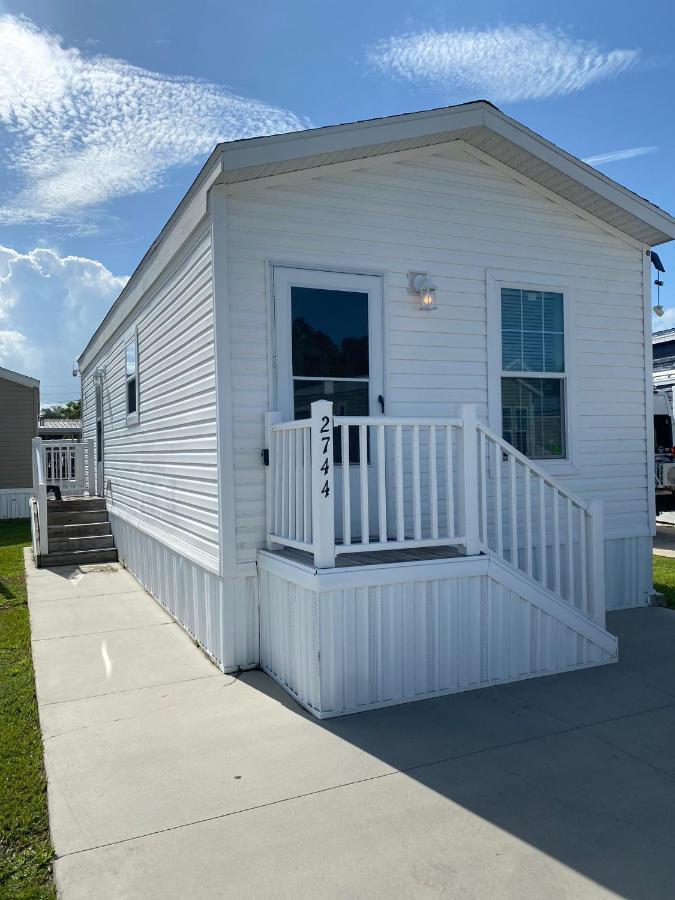 Cozy Tiny Home Near Disney World & Orlando Parks! Kissimmee Eksteriør bilde